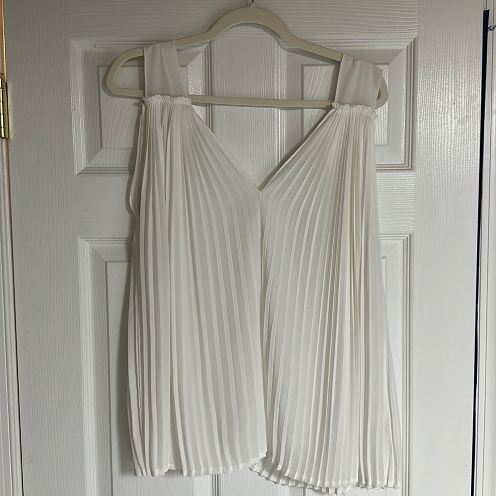 White flowy blouse